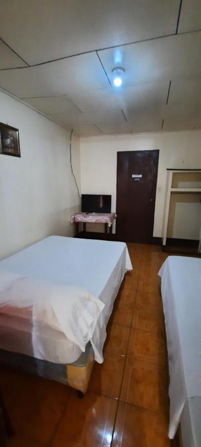 Hospedaje Tropical Dreams South End Ngoại thất bức ảnh