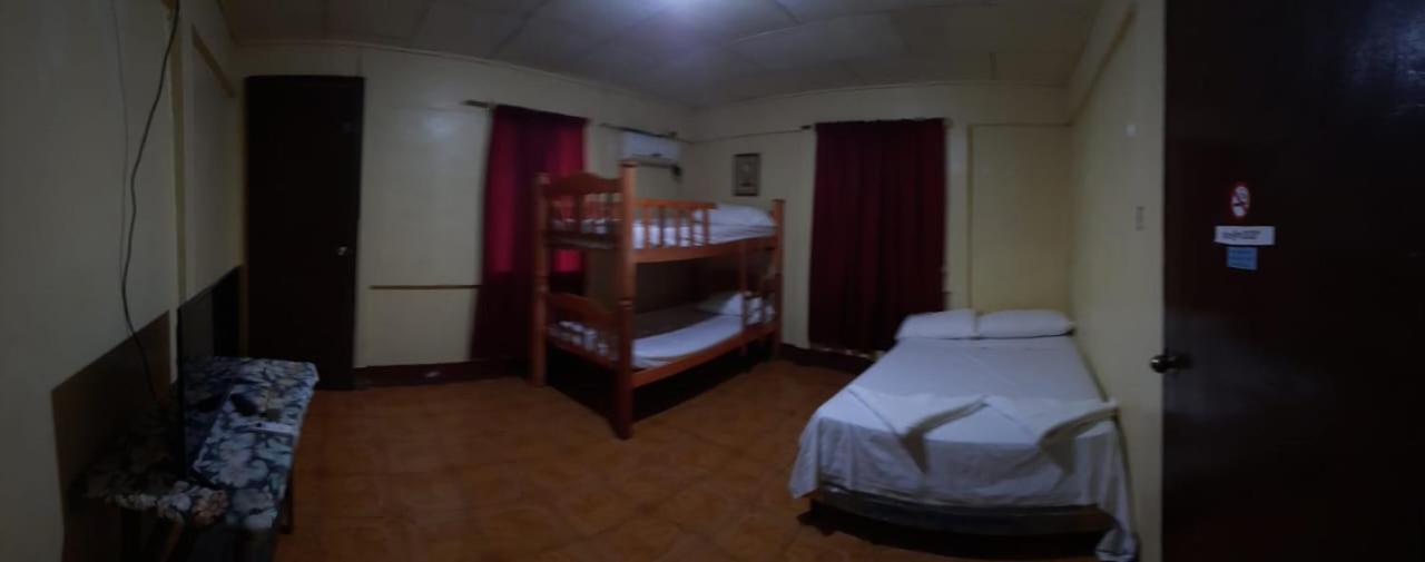 Hospedaje Tropical Dreams South End Ngoại thất bức ảnh